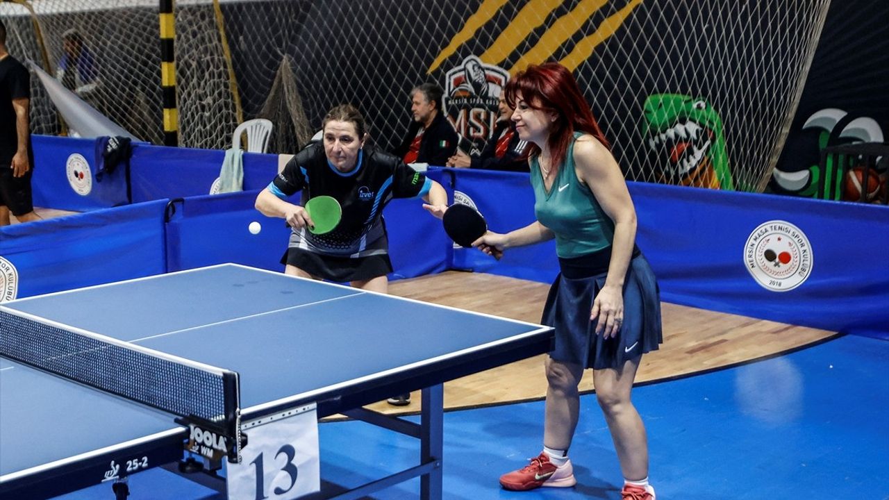 Mersin'de 4. Masa Tenisi Veteran Turnuvası Tamamlandı