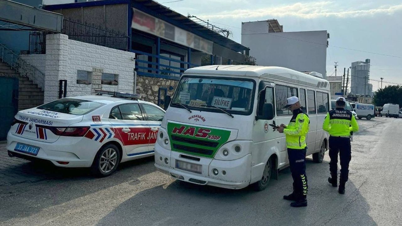 Mersin'de Trafik Denetimleri: 597 Araç Men Edildi