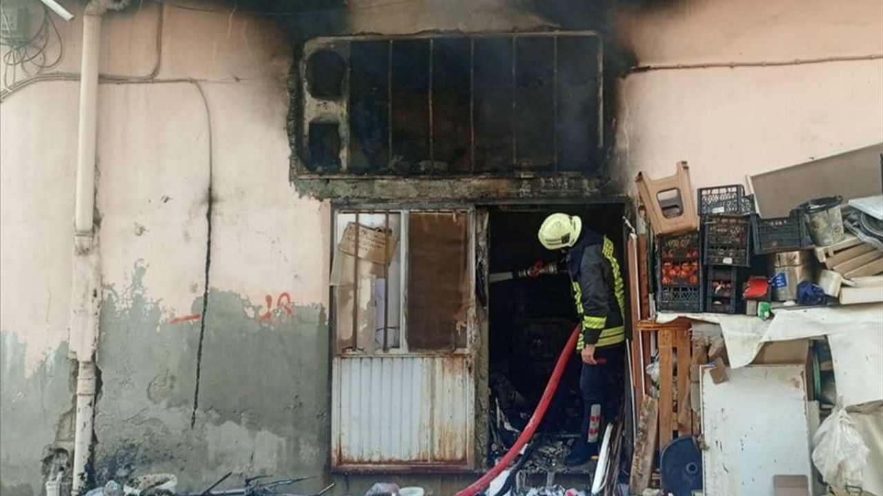 Osmaniye'de Yangın Paniği: İtfaiye Ekipleri Hızla Müdahale Etti