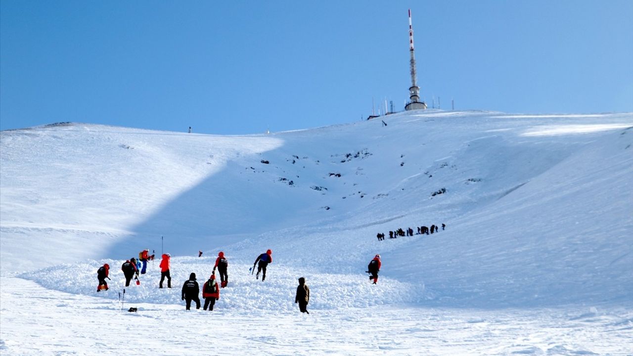 Palandöken'de Çığ Tatbikatı Gerçekleştirildi