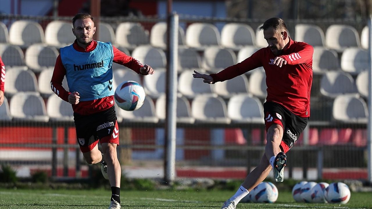 Samsunspor Gaziantep FK Maç Hazırlıklarına Devam Ediyor