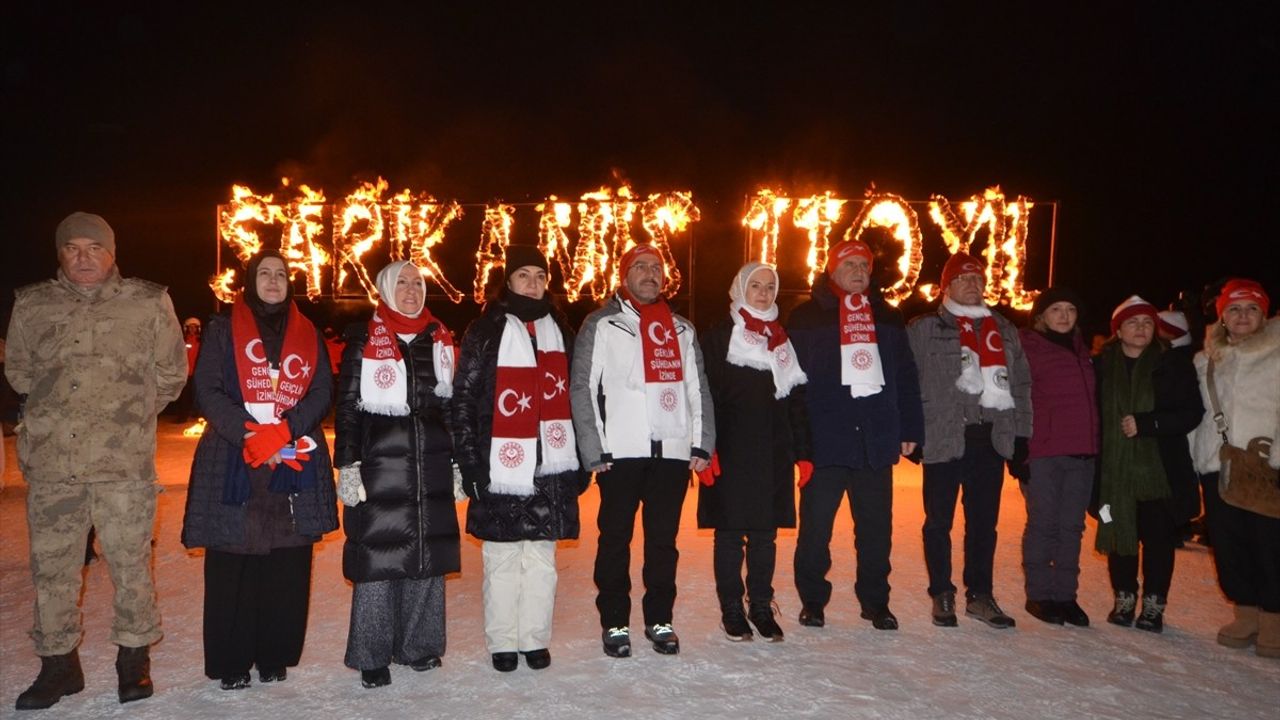 Sarıkamış Şehitlerini Anma Etkinliği: Meşaleli Kayak Gösterisi