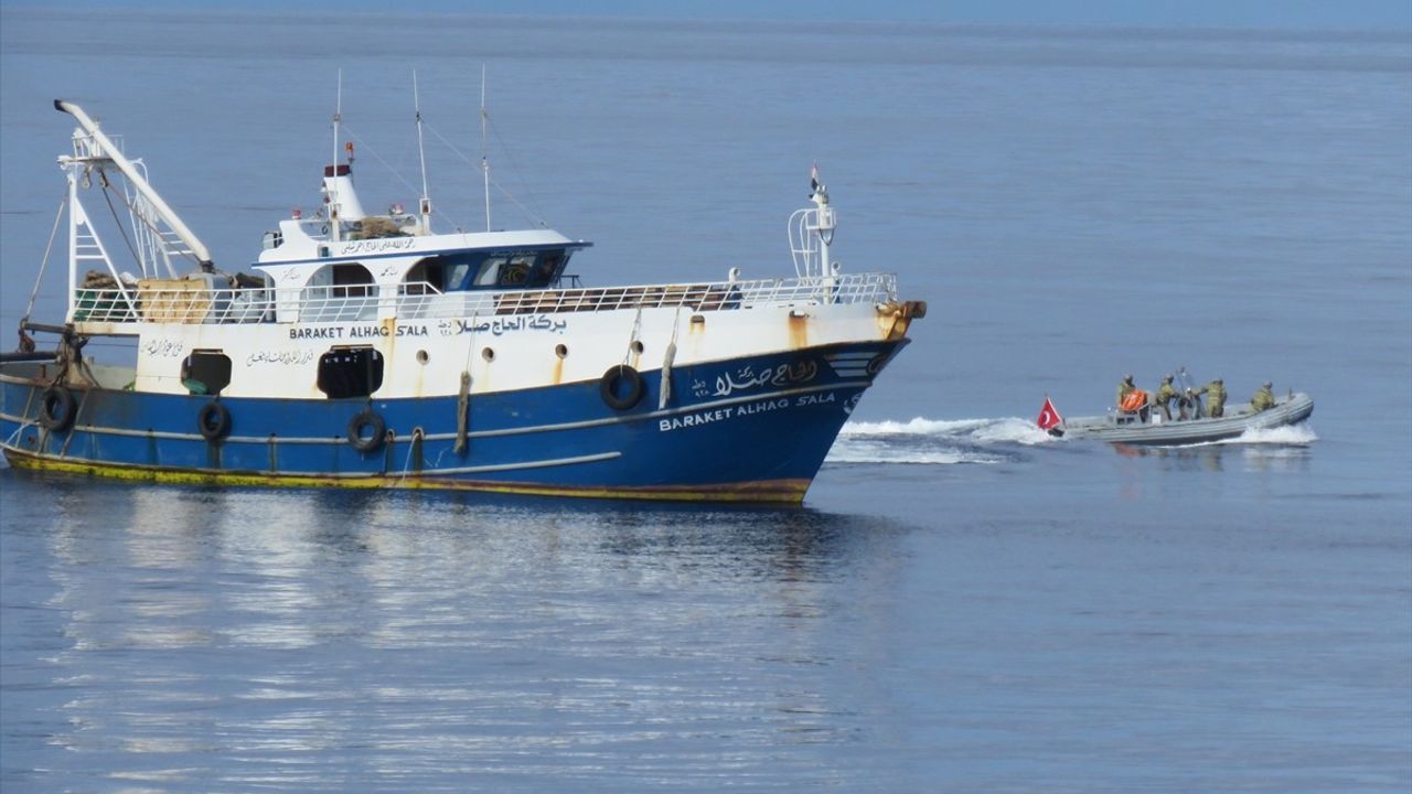 TCG Salihreis Fırkateyni Mısır Açıklarında Bilgilendirme Yaptı