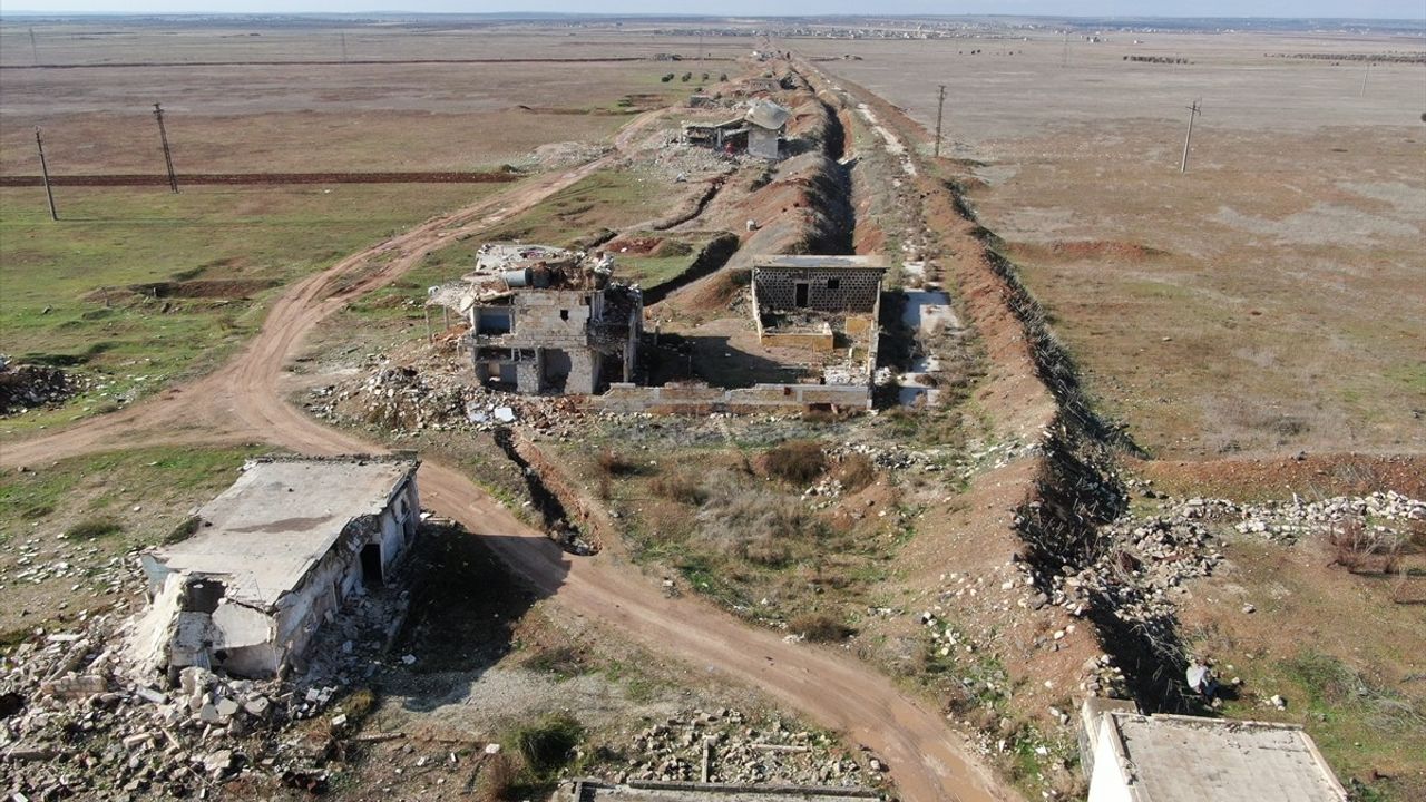 Tel Rıfatlıların Dönüşü: Evler ve İş Yerleri Yeniden Onarılıyor