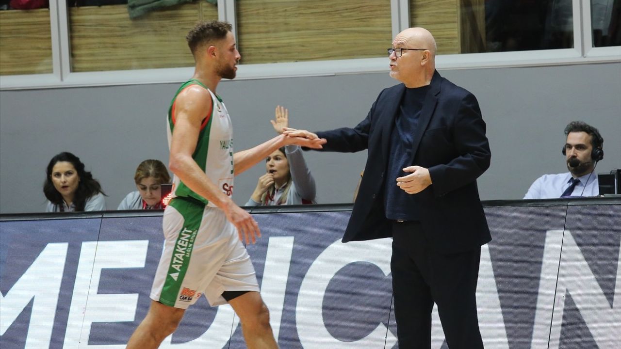 Yalovaspor Basketbol, Manisa Basket'i Zor Geçen Maçta Yenerek Galibiyet Elde Etti