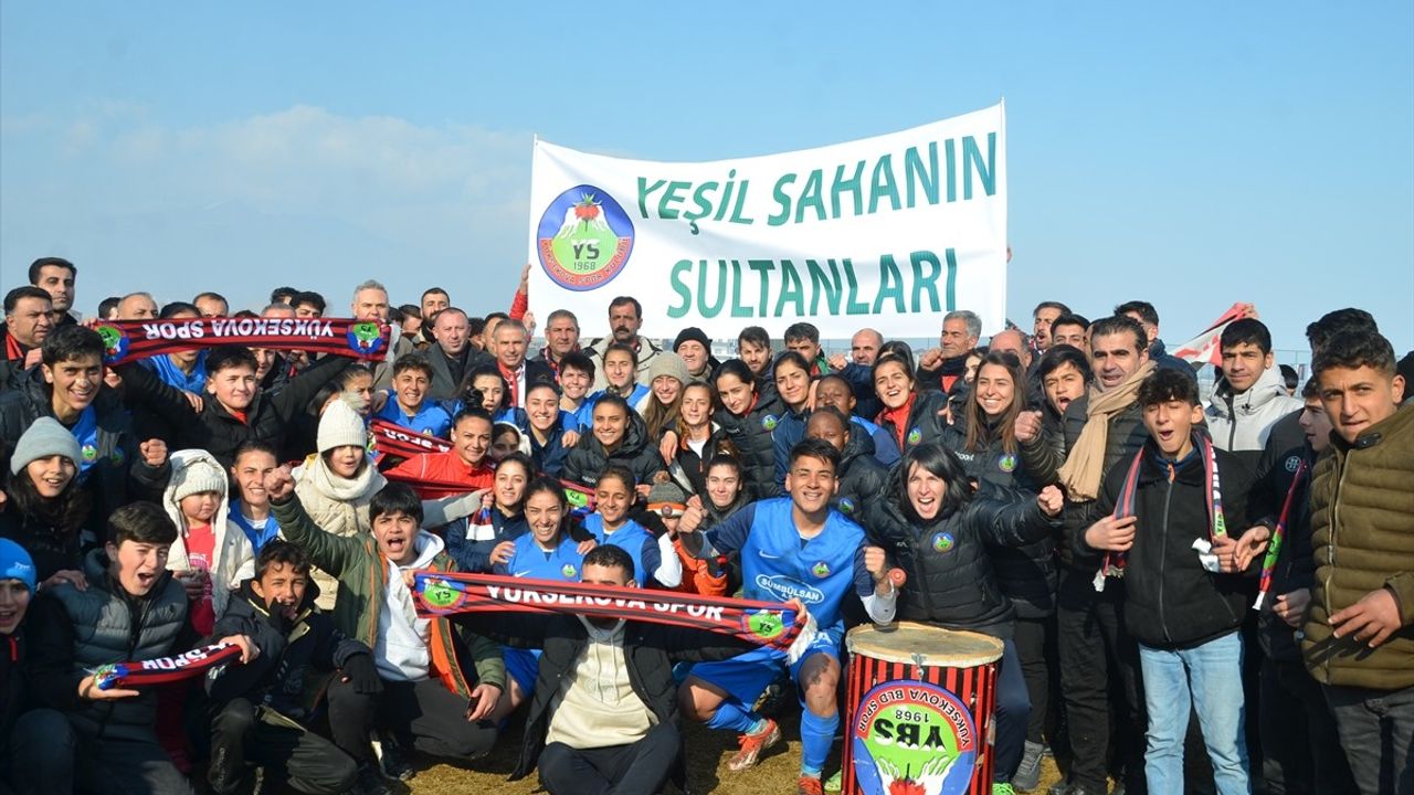 Yüksekova Spor Kulübü B Grubu'nu Zirveyle Tamamladı