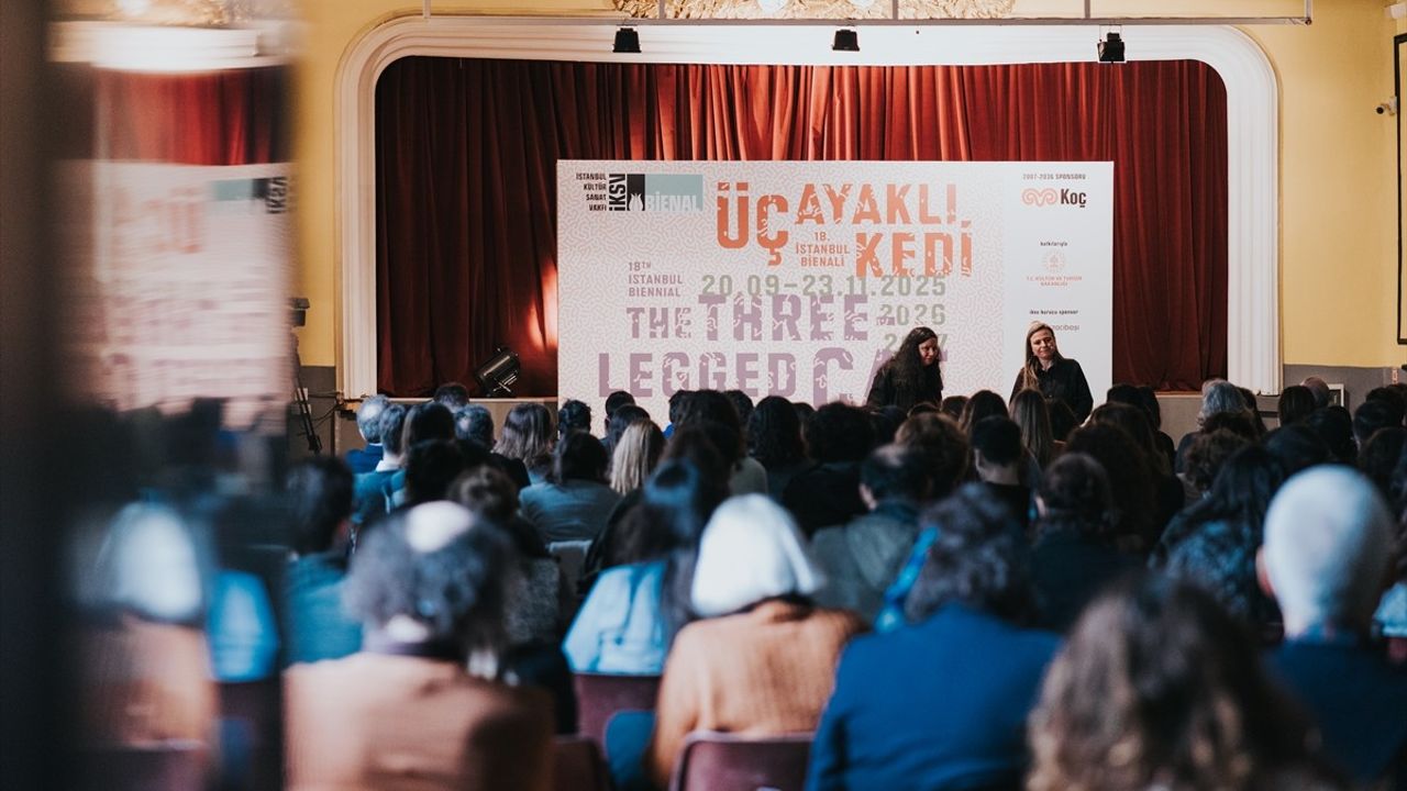 18. İstanbul Bienali Başlıyor: Üç Ayaklı Kedi Temasıyla Sanatseverlerle Buluşacak