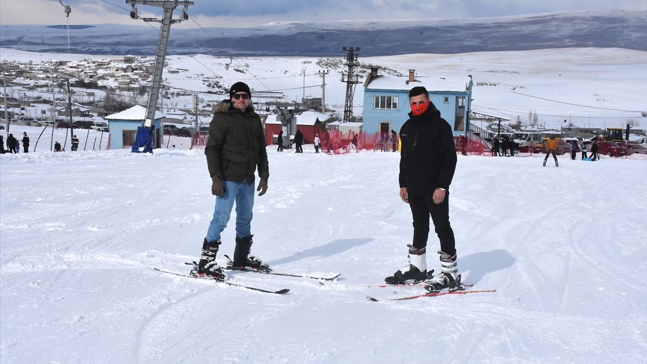Abalı Kayak Merkezi Sezonunu Açtı