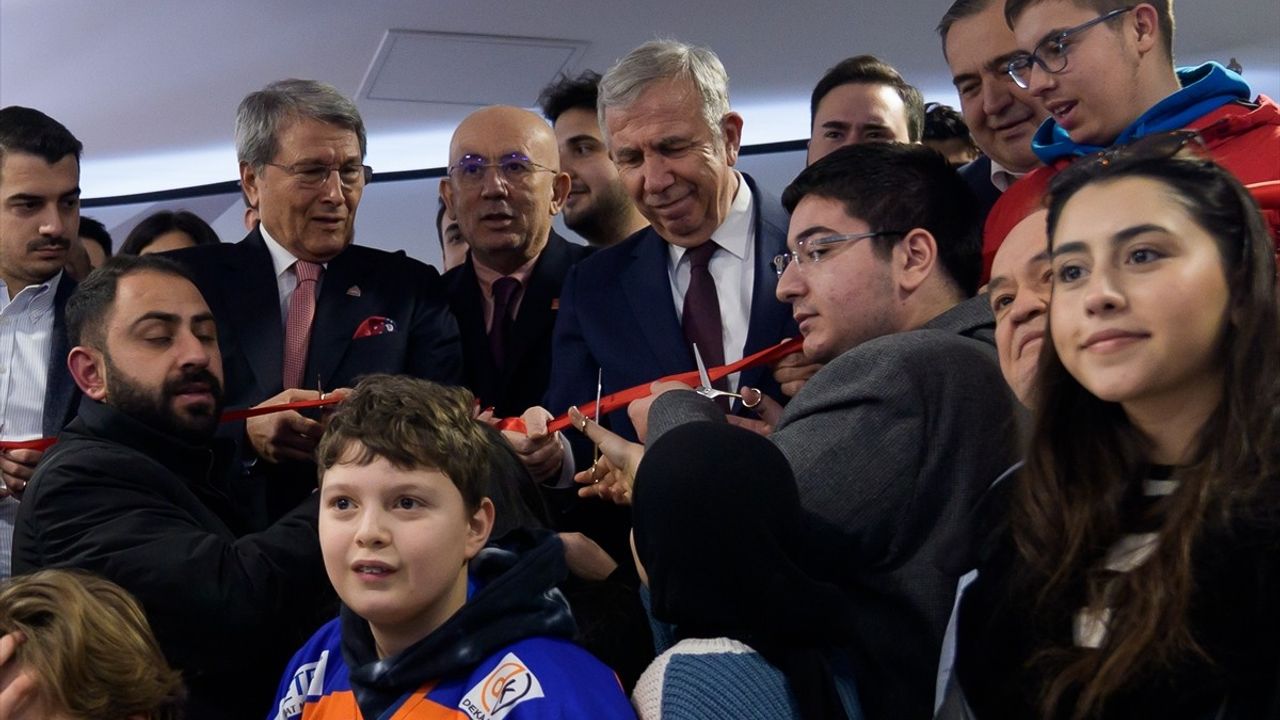 ABB Başkanı Yavaş, Genç Akademi Bahçelievler Açılışında Önemli Açıklamalarda Bulundu