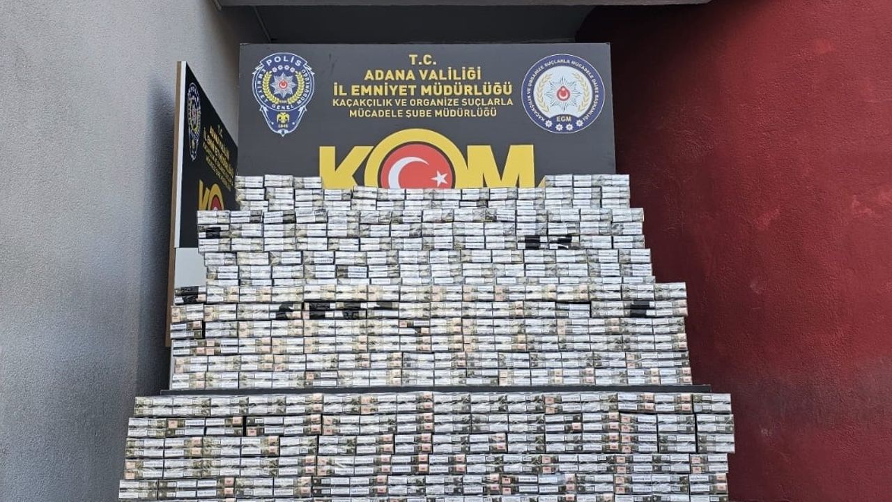 Adana'da 9 Bin Paket Kaçak Sigara Yakalandı