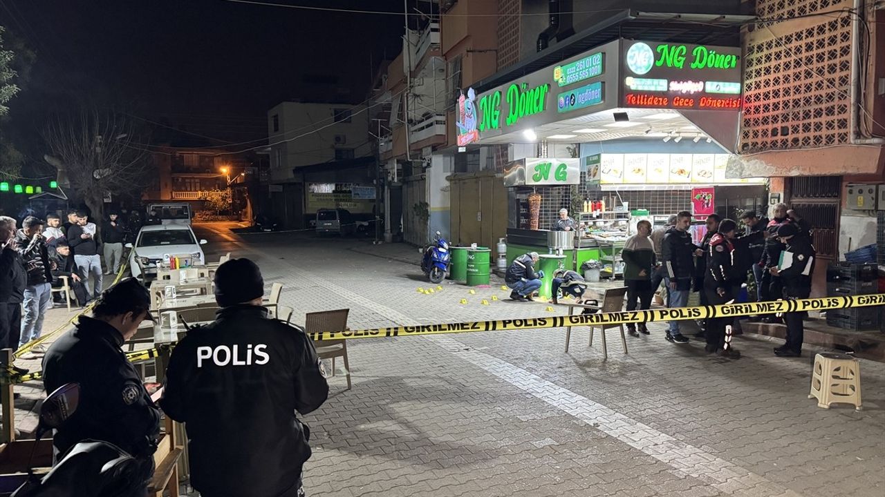 Adana'da Dönercide Silahlı Saldırı: Bir Ölü