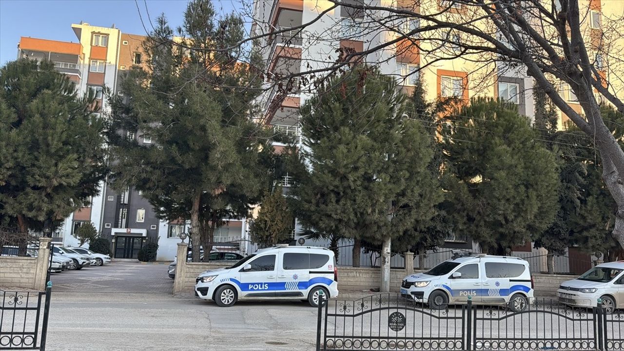 Adıyaman'da Usulsüz Sağlık Raporu Operasyonu: 33 Gözaltı