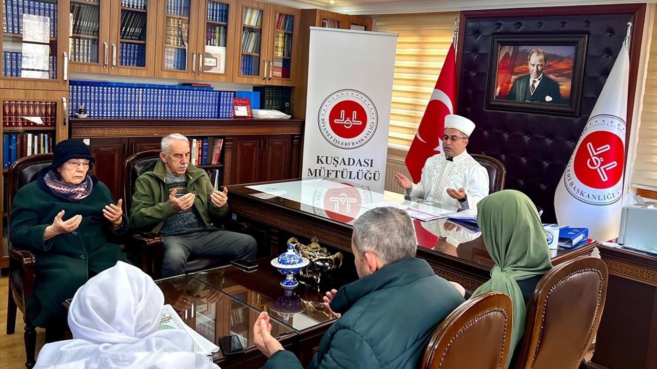 Alman Kadın Aydın'da İslam'ı Seçti