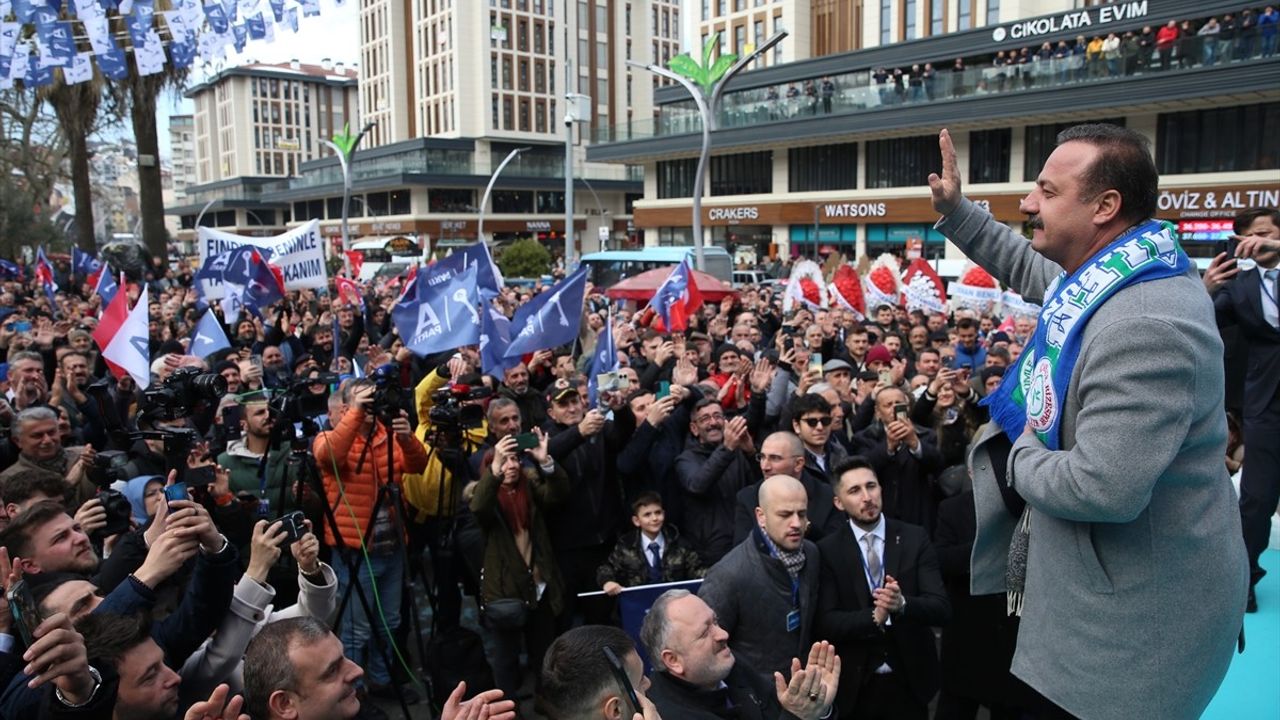 Anahtar Parti'den Rize'de Umut Mesajları