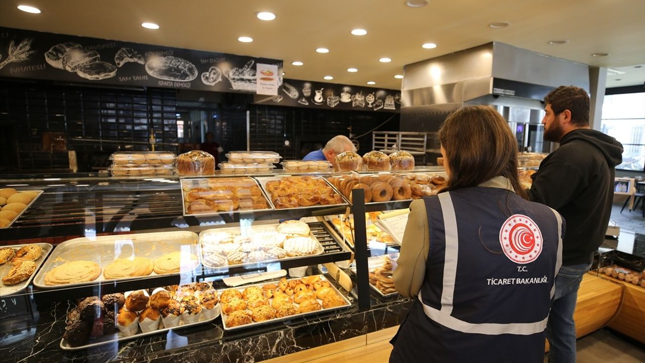 Antalya'da Ramazan Öncesi Fırın Denetimleri Gerçekleştirildi