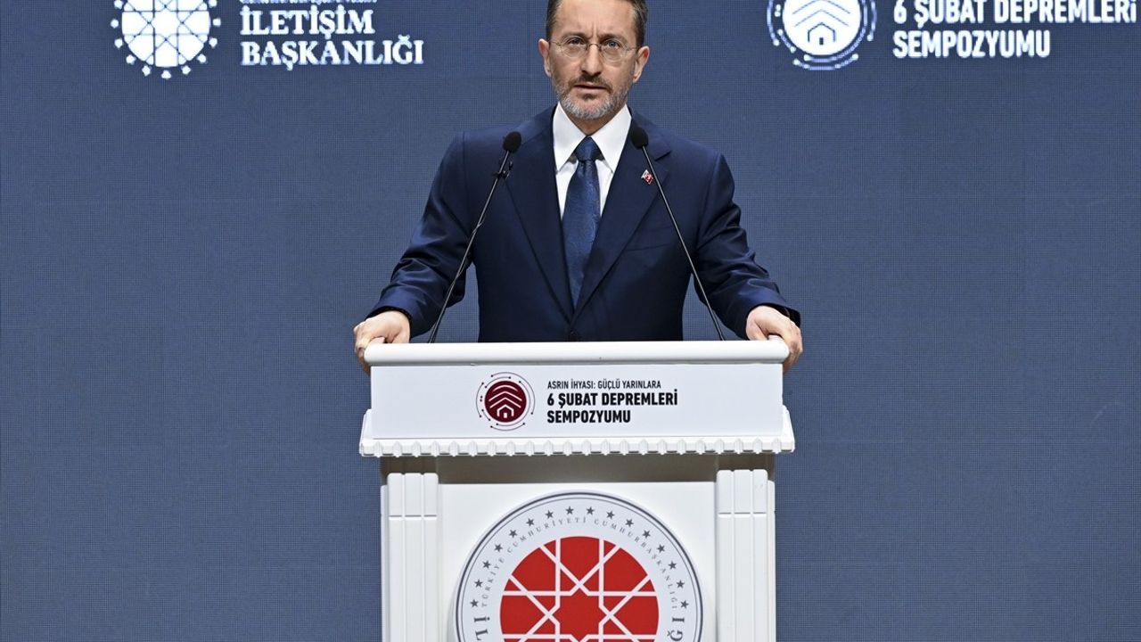 Asrın Dayanışması: Güçlü Yarınlar İçin Bir Araya Gelmek