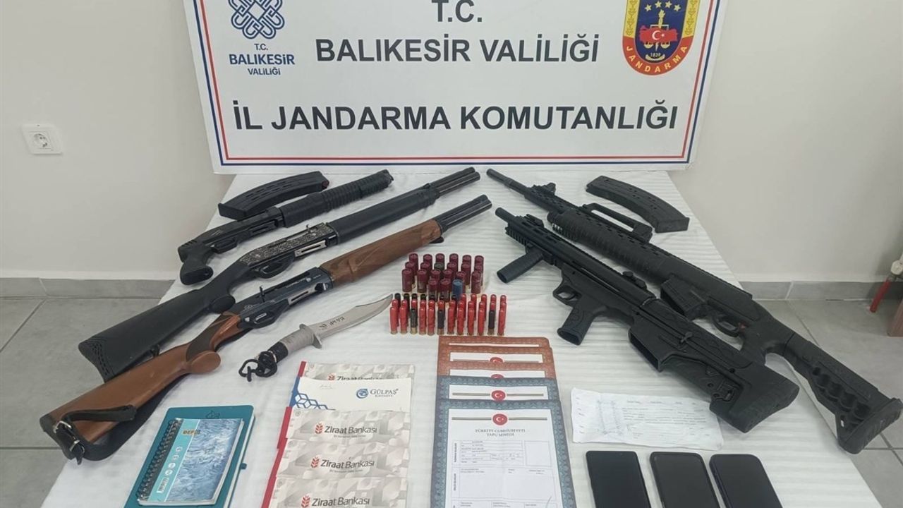 Balıkesir'de Tefecilik Operasyonu: 7 Şüpheli Yakalandı