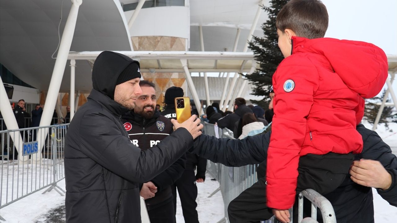Beşiktaş, Sivas'a Geldi