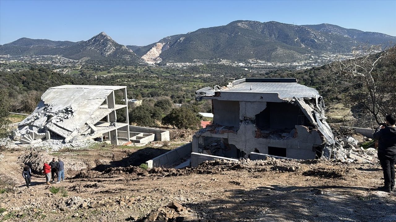 Bodrum'da Kaçak Yapı Yıkımları: Gergin Anlar Yaşandı