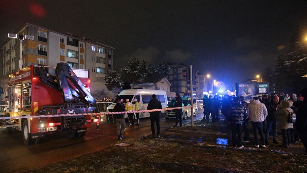 Bolu'da Zincirleme Trafik Kazası: Bir Motosiklet Sürücüsü Hayatını Kaybetti