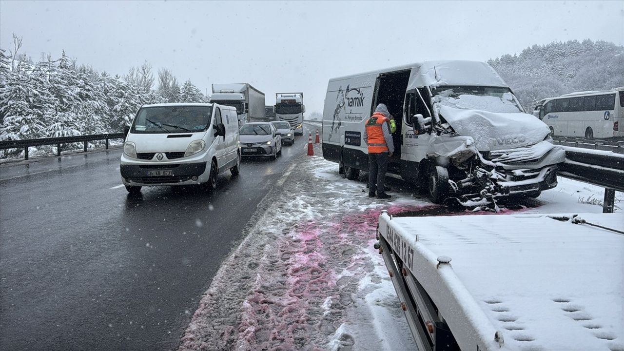 Bolu Kesiminde Trafik Kazası: 6 Araç Karıştı, 1 Yaralı