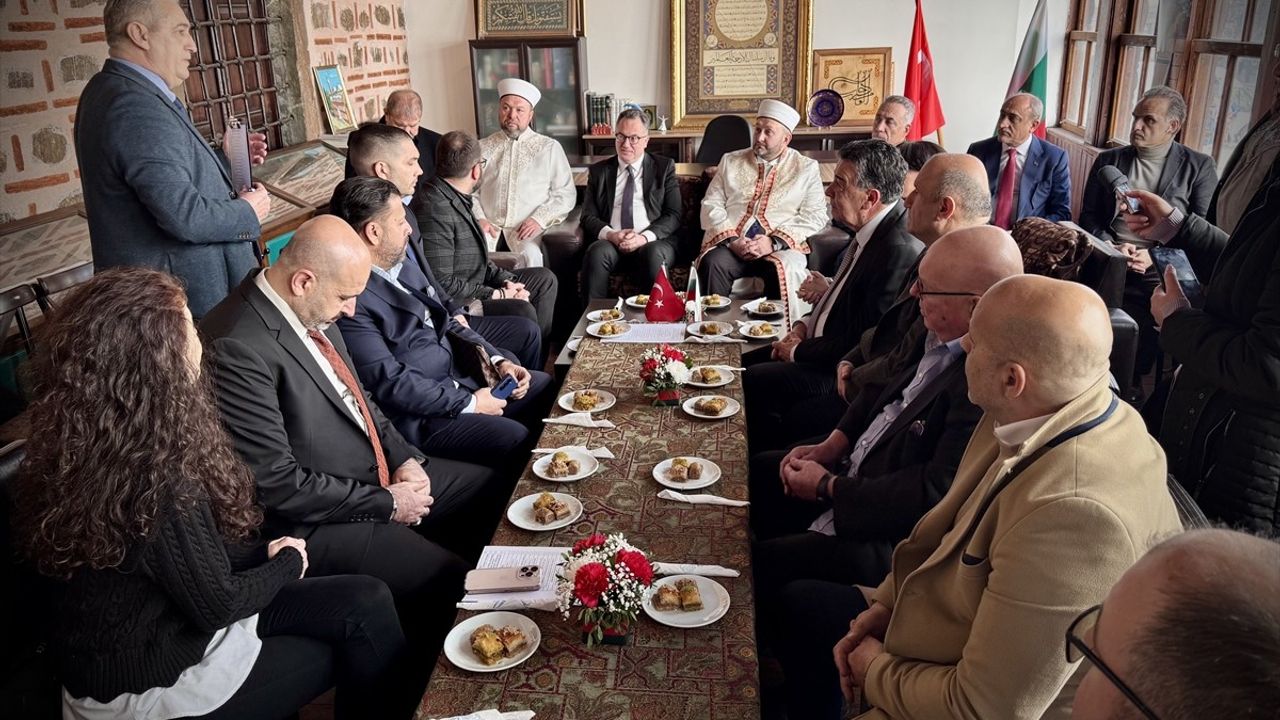 Bulgaristan'da 'Hoşgörü Kahvesi' Geleneği Yaşatılıyor