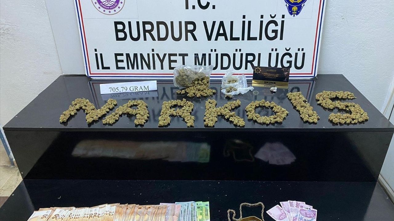 Burdur'da Uyuşturucu Operasyonu: Şüpheli Tutuklandı