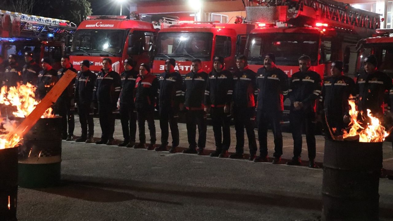 Burdur İtfaiyesi 6 Şubat Depremlerini Andı