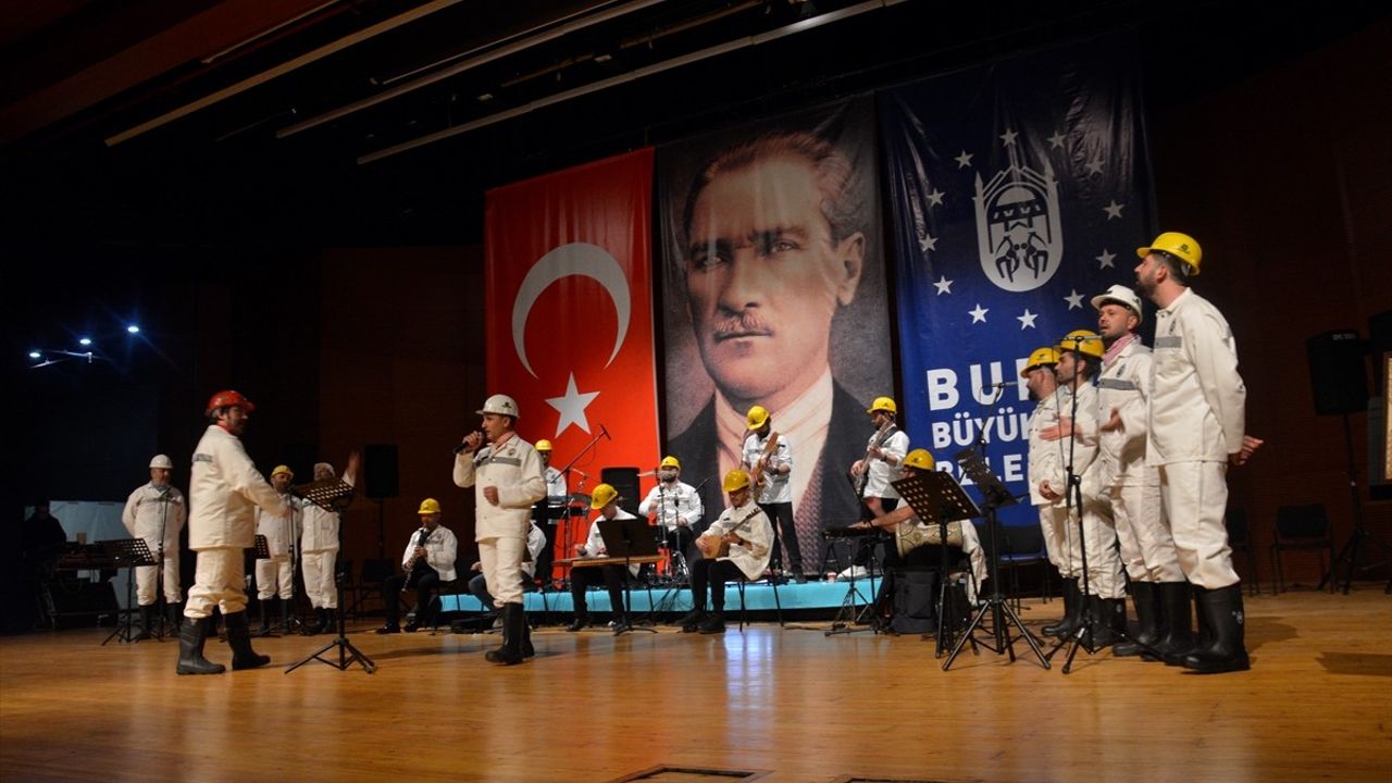 Bursa'da Zonguldak Hasret Gecesi Coşkusu