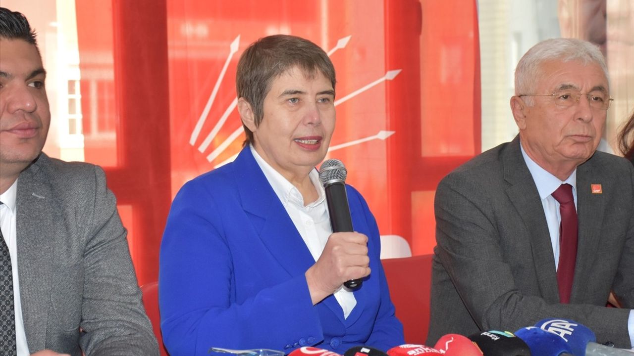 CHP Genel Başkan Yardımcısı Zeliha Aksaz Şahbaz Antalya'da