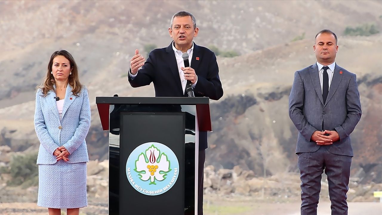 CHP Genel Başkanı Özgür Özel Manisa'da Gündemi Değerlendirdi