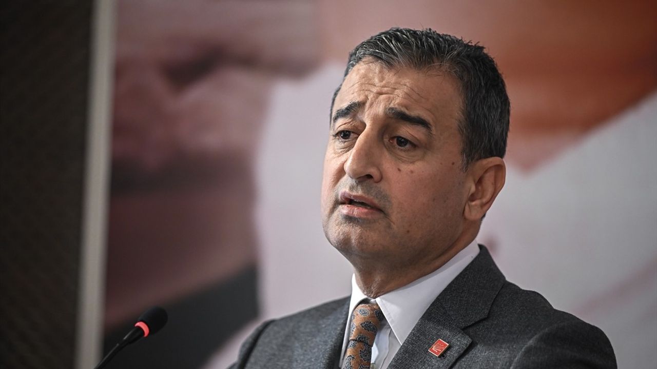 CHP Kurultayı ve Demokrasi Vurgusu