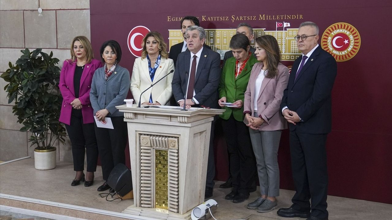 CHP'li Aylin Yaman'dan sağlık sistemi eleştirisi