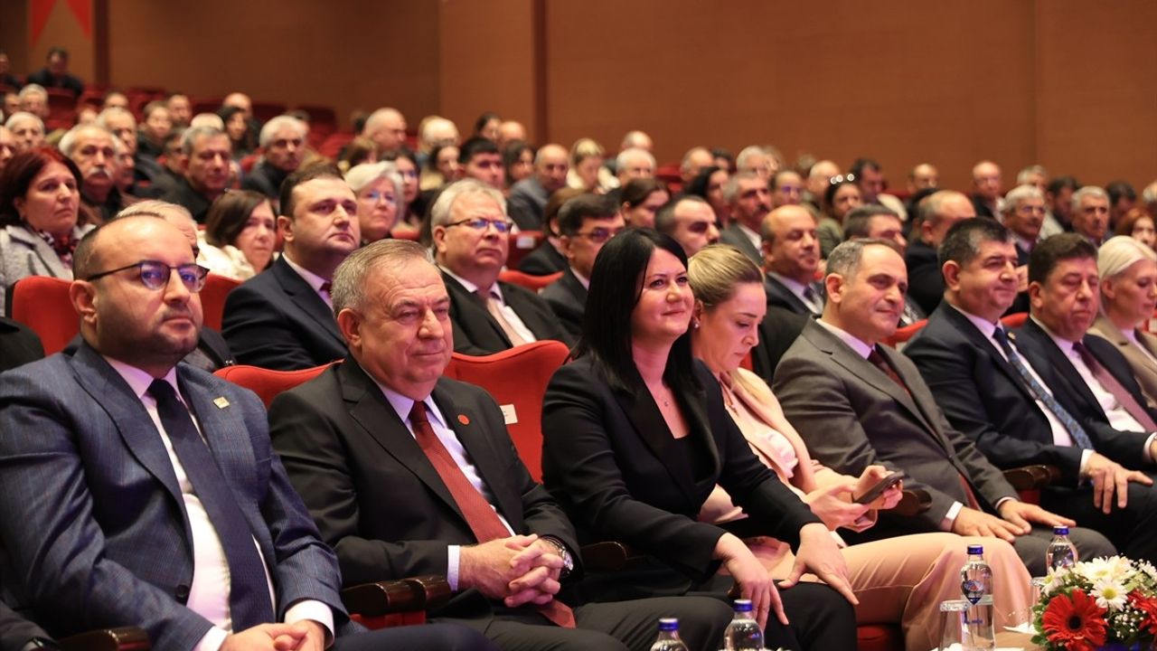 CHP'li Zeybek: Ön seçimle geleceği inşa edeceğiz