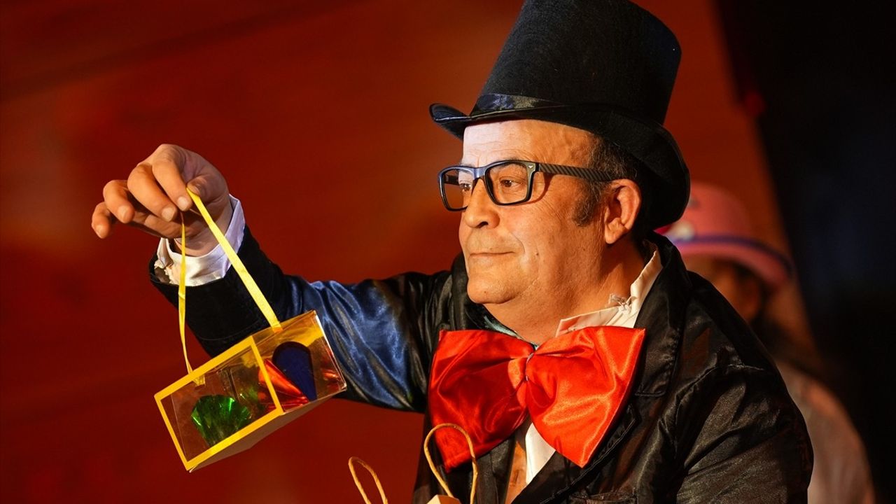 Çocukları Eğlendiren Dansın Perileri Müzikali Sahne Aldı