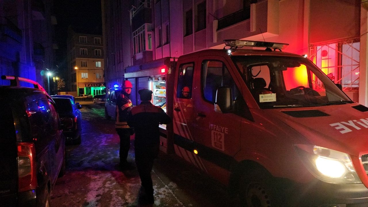Çorum'da 26 Yaşındaki Genç Evinde Hayatını Kaybetti