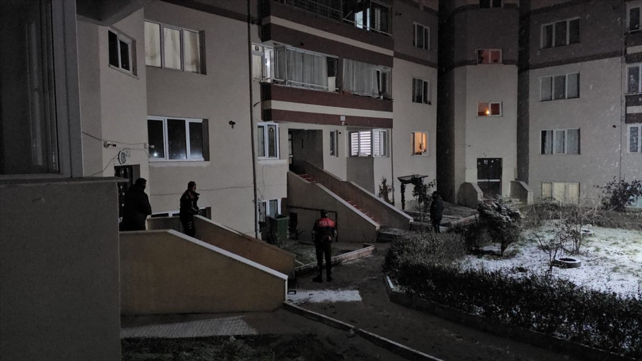 Çorum'da Cezaevi Firarisi Havalandırma Boşluğunda Ele Geçirildi
