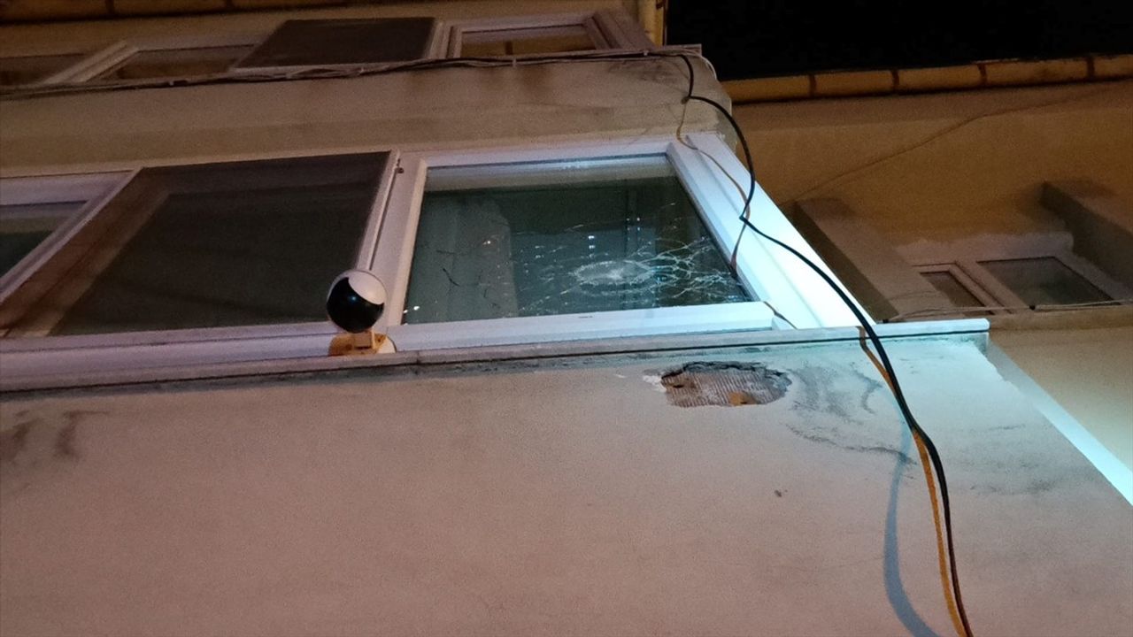 Çorum'da Silahlı Saldırı: Apartmanda Hasar Oluştu