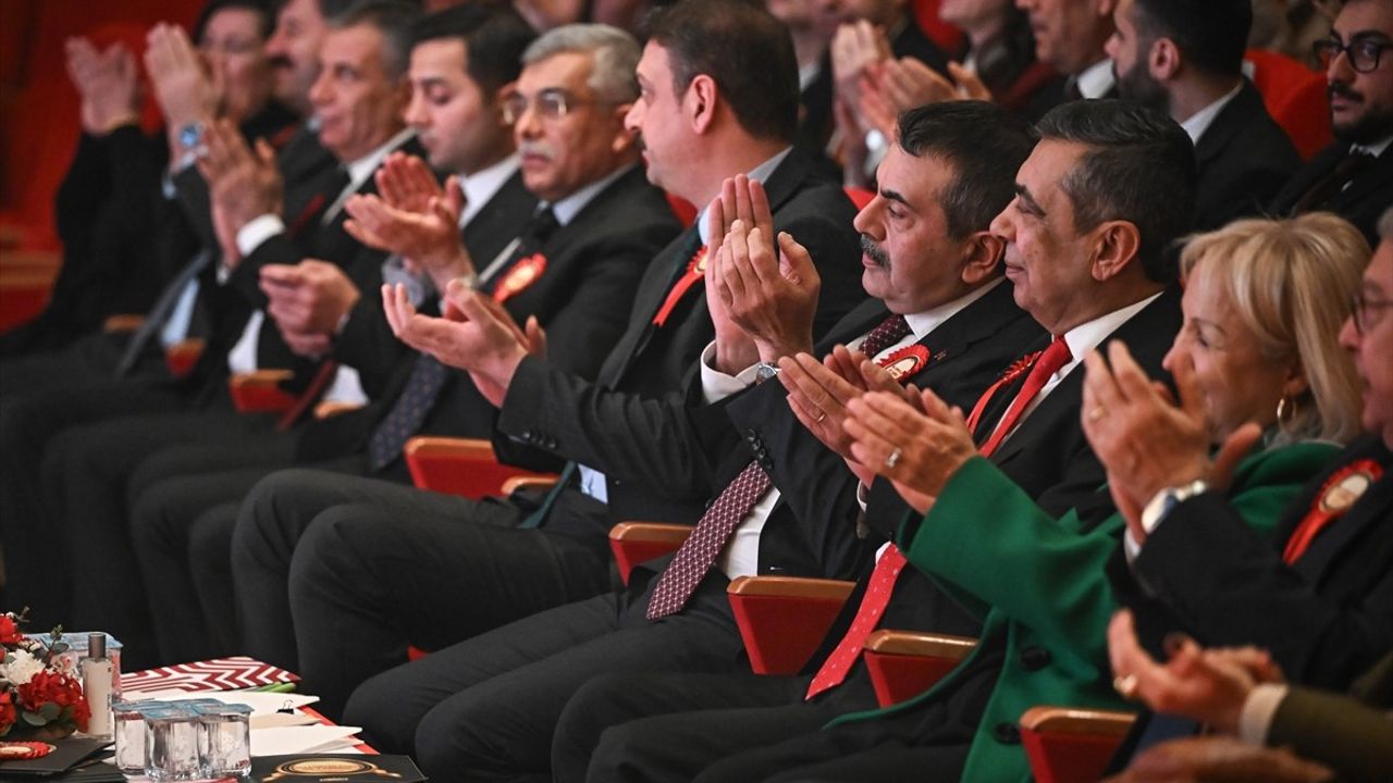 Eğitim Vakıflarının Önemi Vurgulandı: 44. Yıl Dönümü Kutlandı