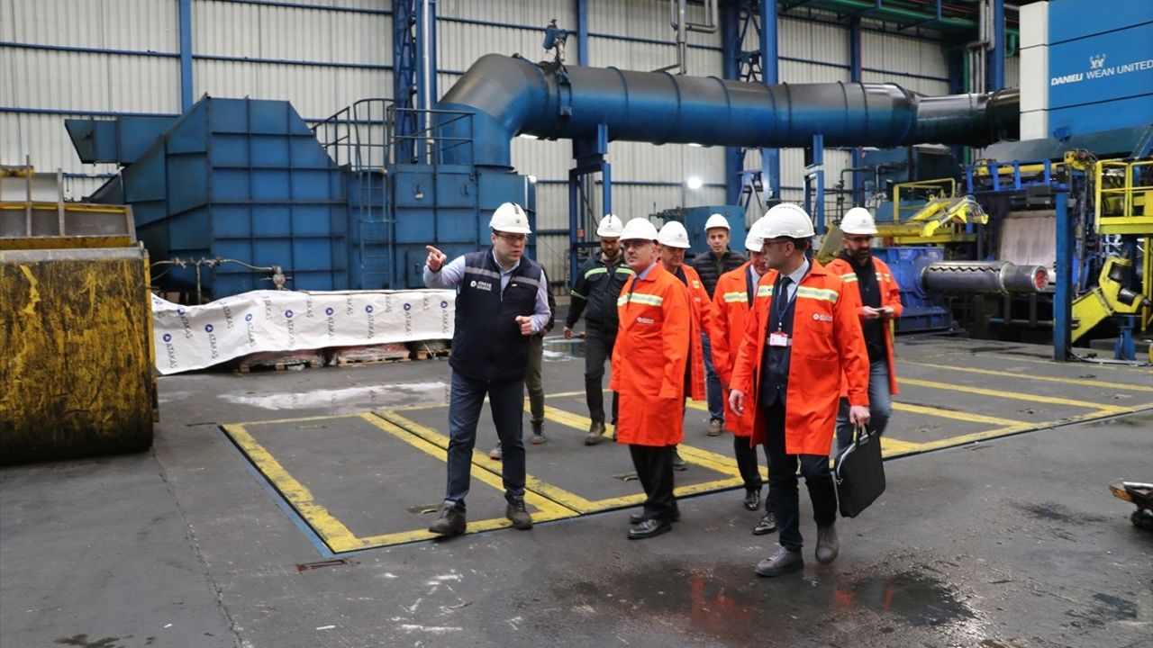 Hatay'da Yassı Çelik Üretimi Denetimleri