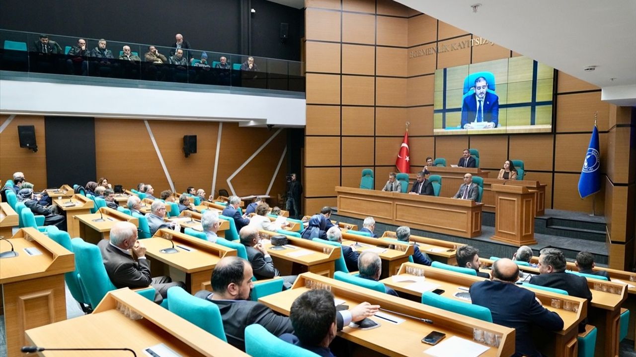 İkinci Bahar Kahvesi'nin Kapatılması Üsküdar Belediye Meclisi'nde Tartışıldı