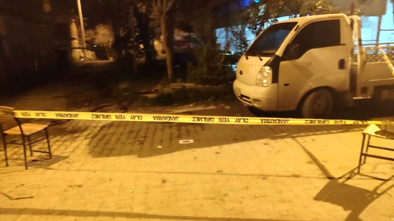 İzmir'de Silahlı Kavga: 1 Ölü