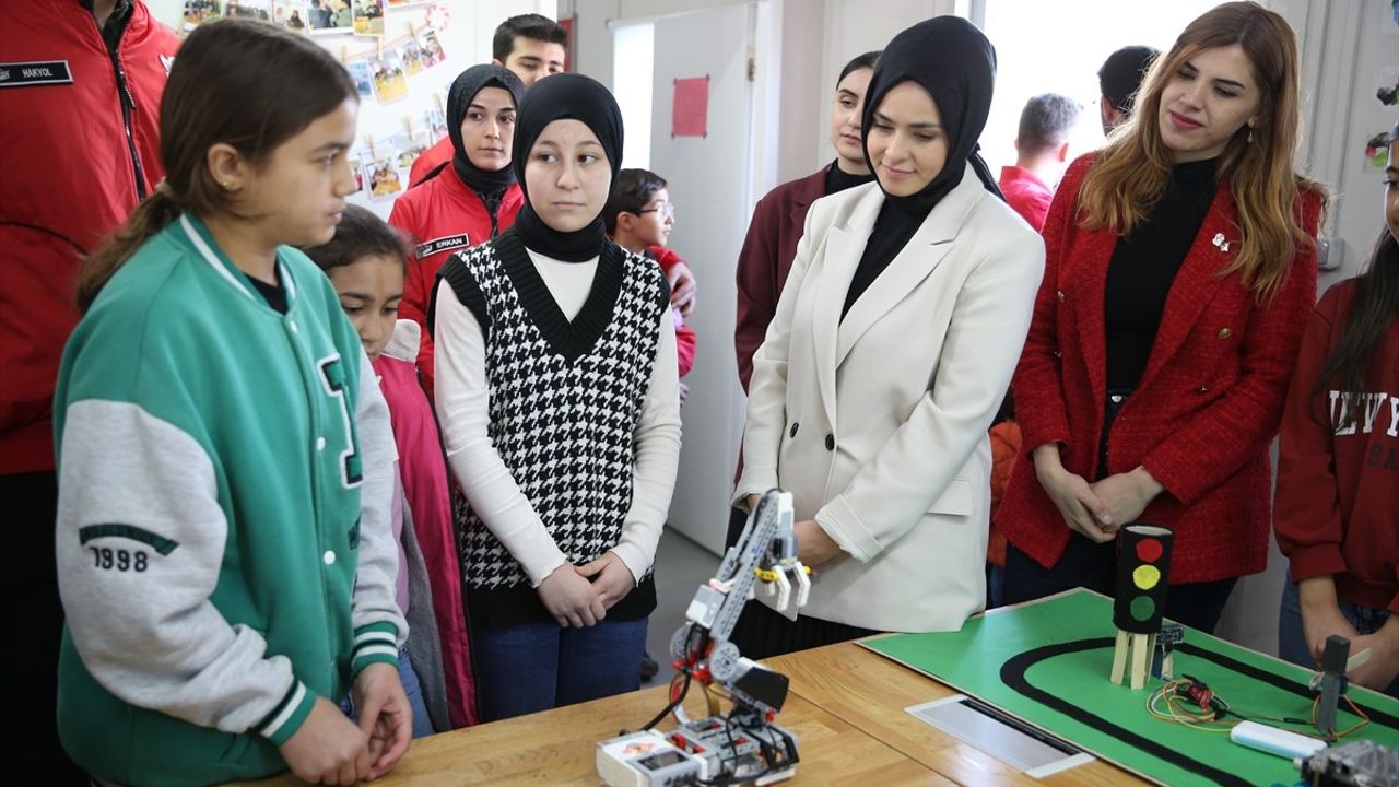 Kahramanmaraş'ta Deneyap Atölyesi Proje Şenliği Gerçekleşti