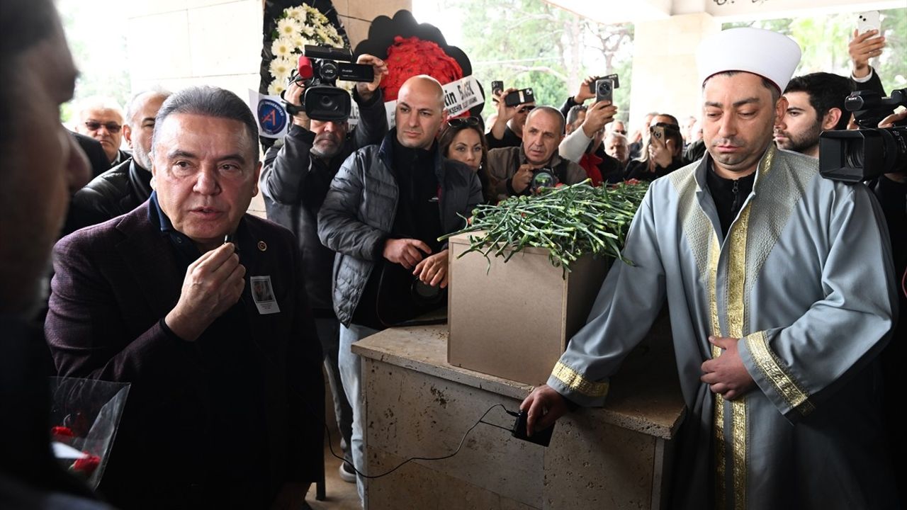 Kahtalı Mıçe İçin Antalya'da Tören Düzenlendi