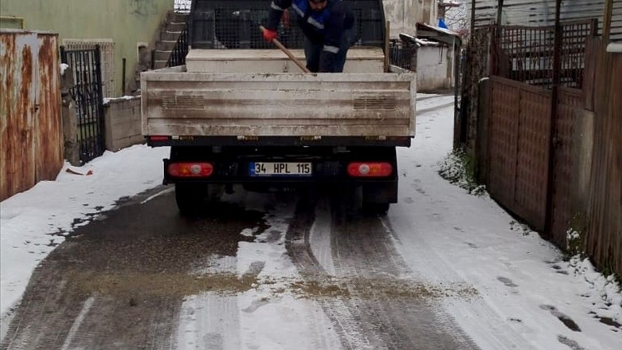 Karabük Belediyesi Kış Koşullarında Aktif Mücadele Sürdürüyor