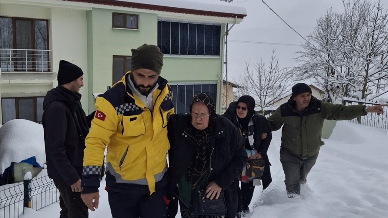 Karabük'te Kar Yağışı ve Sağlık Hizmetleri