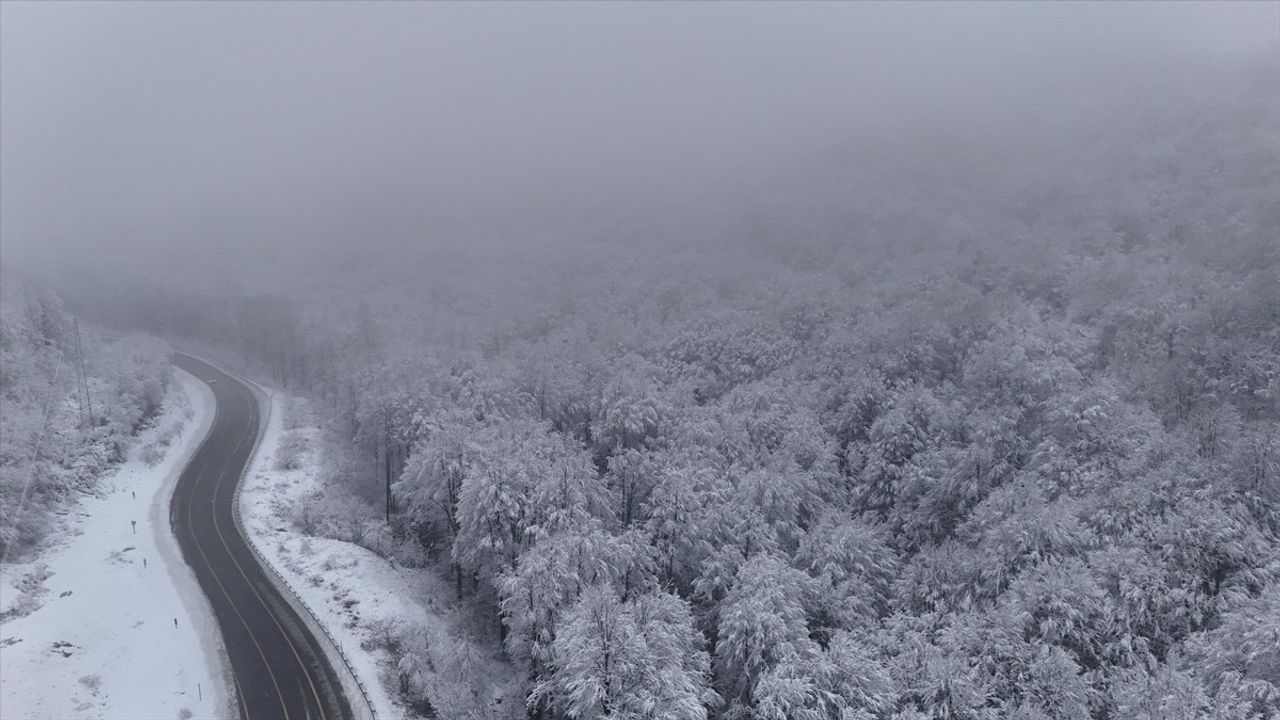 Karla Kaplı Yıldız Dağları Havadan Görüntülendi