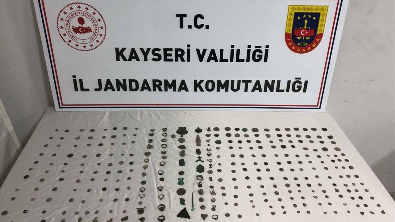 Kayseri'de Tarihi Eser Operasyonu