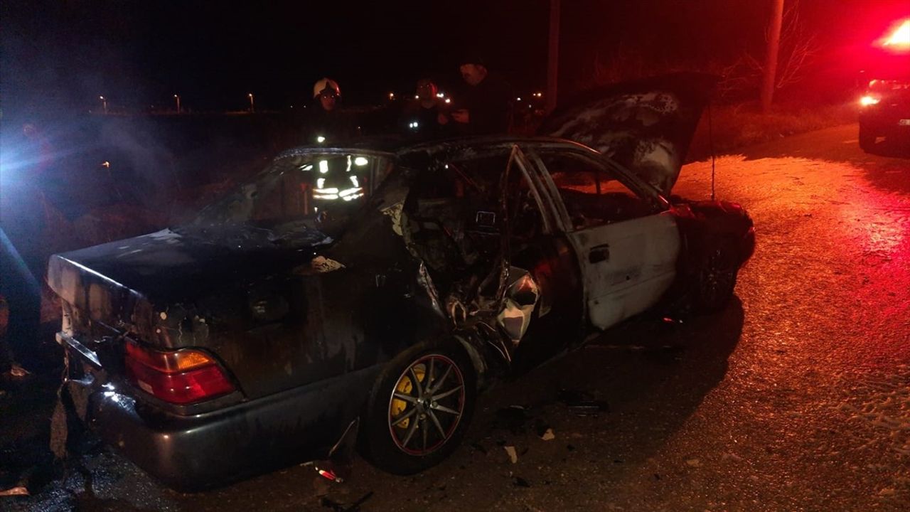 Konya'da Trafik Kazası: 1 Ölü, 2 Yaralı