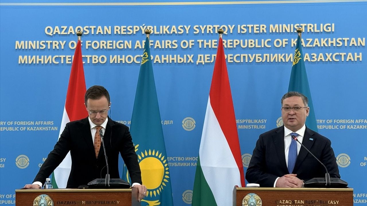Macaristan ve Kazakistan, Ukrayna Savaşı'nın Sona Ermesini Destekliyor